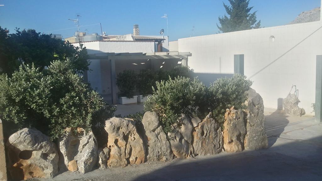 مبيت وإفطار كوستوناتشي La Casa Dei Nonni المظهر الخارجي الصورة