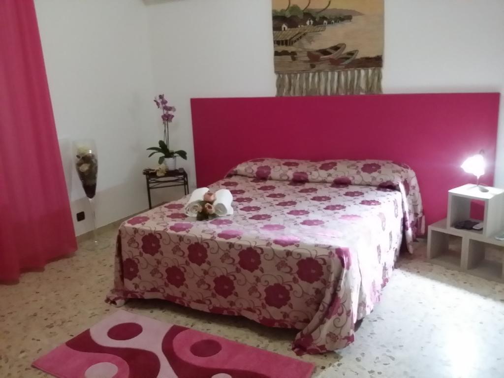 مبيت وإفطار كوستوناتشي La Casa Dei Nonni المظهر الخارجي الصورة